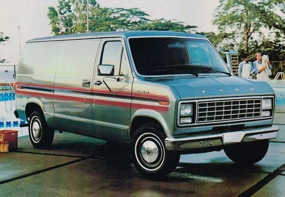 PROBLEMAS CON LA FORD E-150 1986