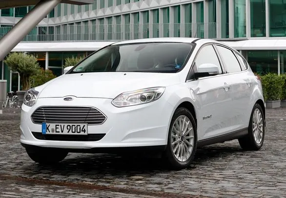 PROBLEMAS CON LA FORD FOCUS ELECTRIC 2012