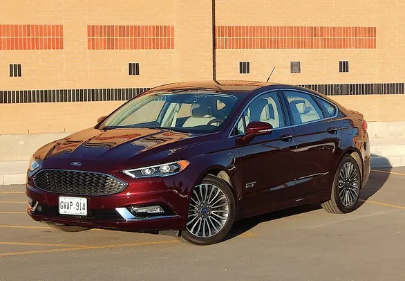PROBLEMAS CON LA FORD FUSION ENERGI 2017